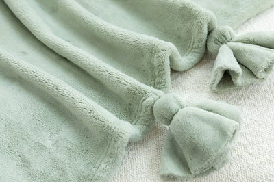 Milky Powder Pluche Deken Met Kwast Salie