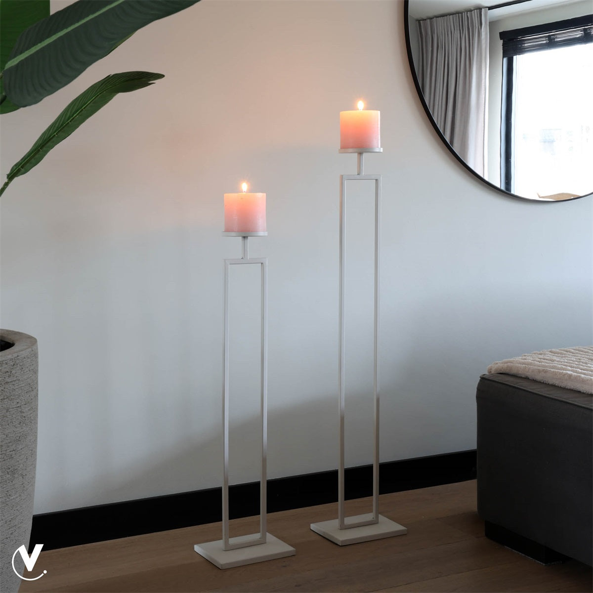 Kaarshouder Concordia XL candle ivory L20 x B15 x H100 cm - Verwachte binnenkomst eind Augustus  (Ivory L20 x B15 x H100)